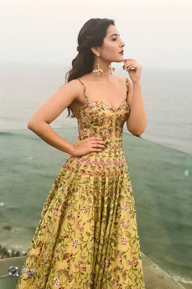 Raashi-Khanna